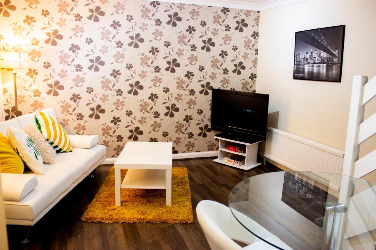 Kempston Cosy Lodge Бедфорд Экстерьер фото